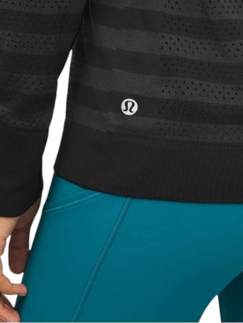 Lululemon Breeze By Long Sleeve *Stripe Black / Deep Coal Fits Like 8 Orig $78 - Picture 3 of 7
